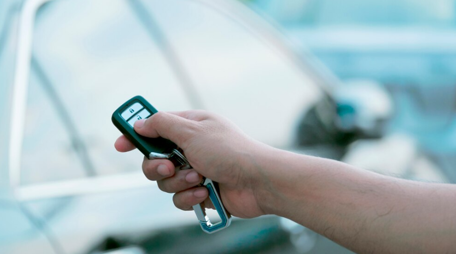 The Advantages of Keyless Entry Remotes for Modern Vehicles