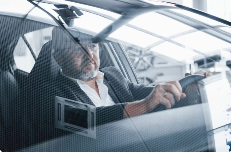 seo , Is the Auto Glass Replacement Industry Profitable?